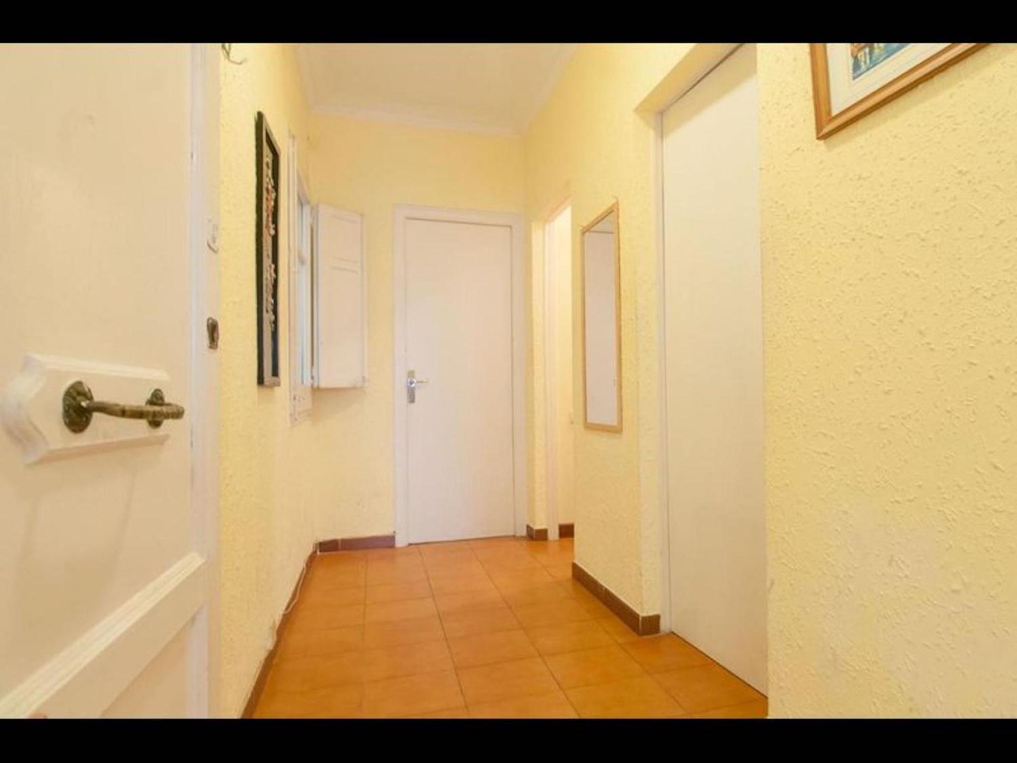 Private Room With 200M2 Sunny Terrace 8 * Barcelona