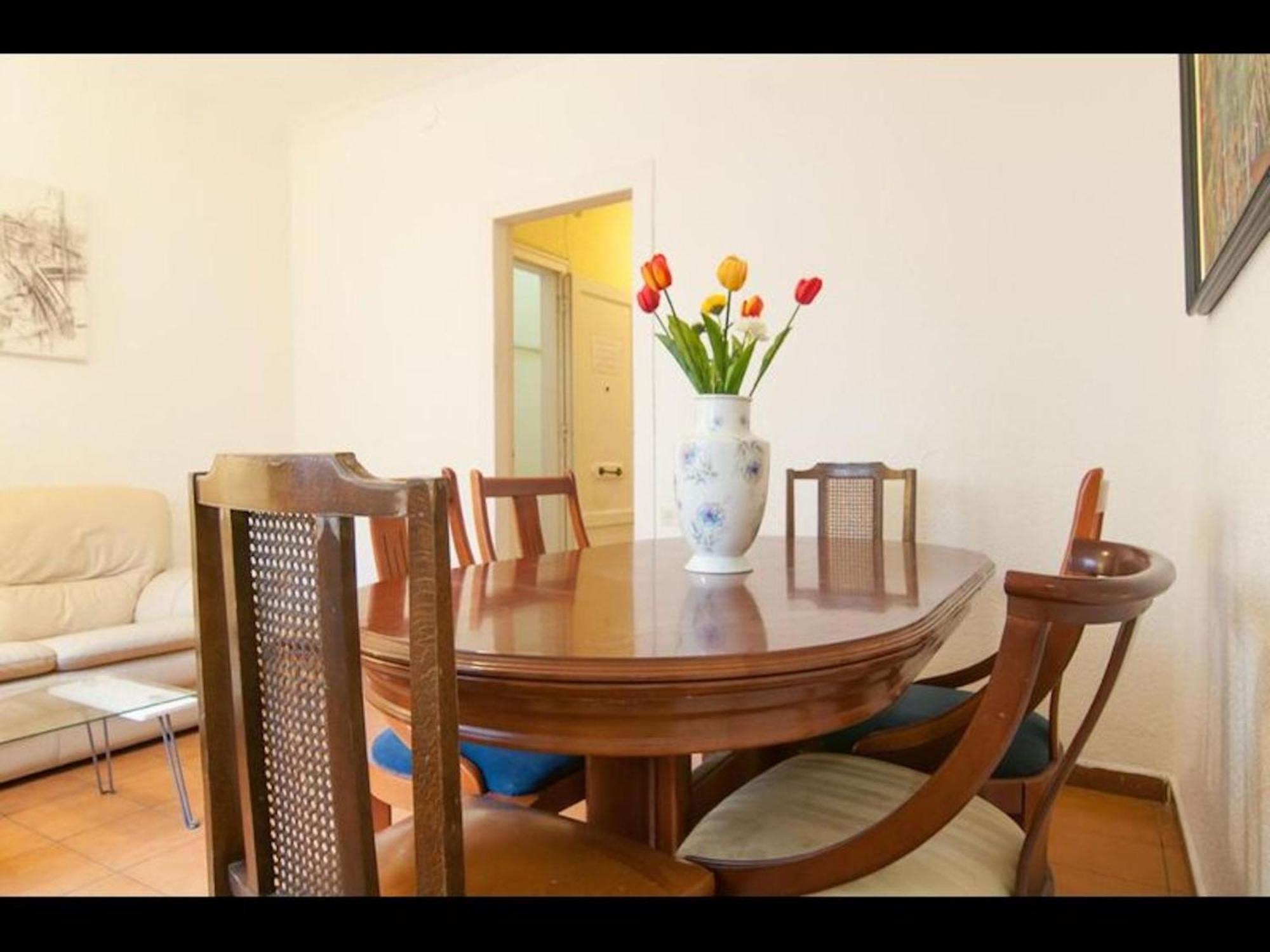 Private Room With 200M2 Sunny Terrace 8 * Barcelona